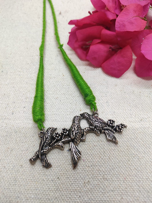 Oxidised neckpiece